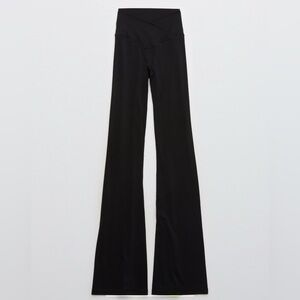 Aerie Offline Real Me High Waisted Crossover Flare Leggings!
